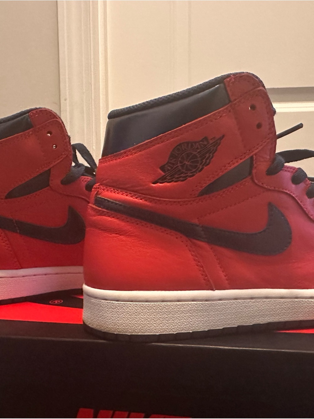 Nike Air Jordan 1 High Retro - Red/Blue David Letterman. Size 8.5